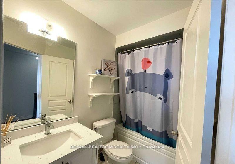 Photo 26 of 104 Roy Grove Way, Markham, Greensborough — HOMEH