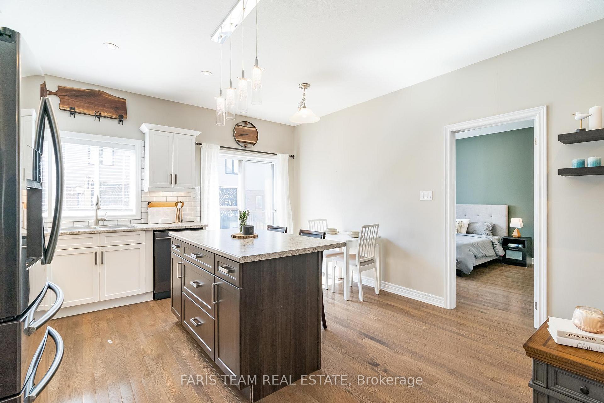 Photo 5 of 1045 Cook Drive, Midland — HOMEH
