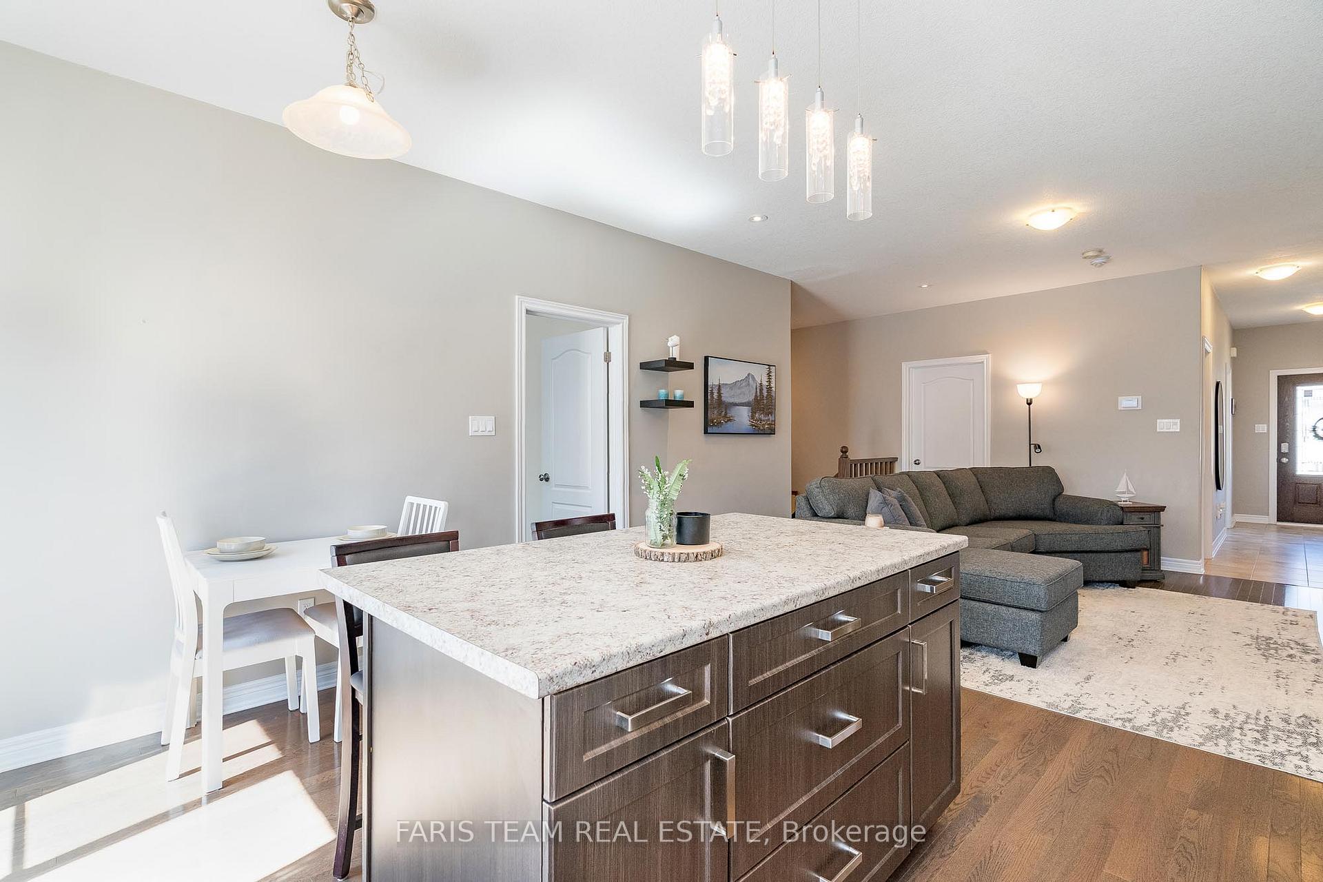 Photo 10 of 1045 Cook Drive, Midland — HOMEH