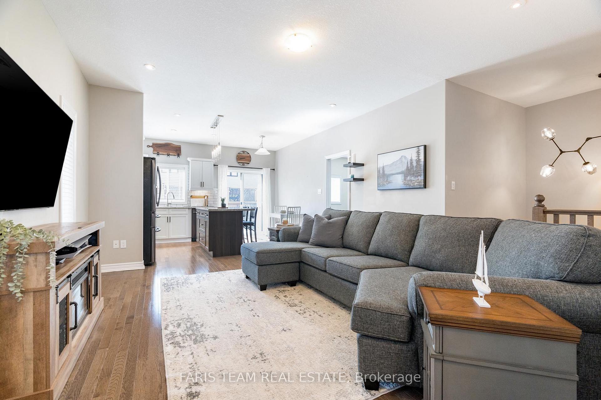 Photo 13 of 1045 Cook Drive, Midland — HOMEH