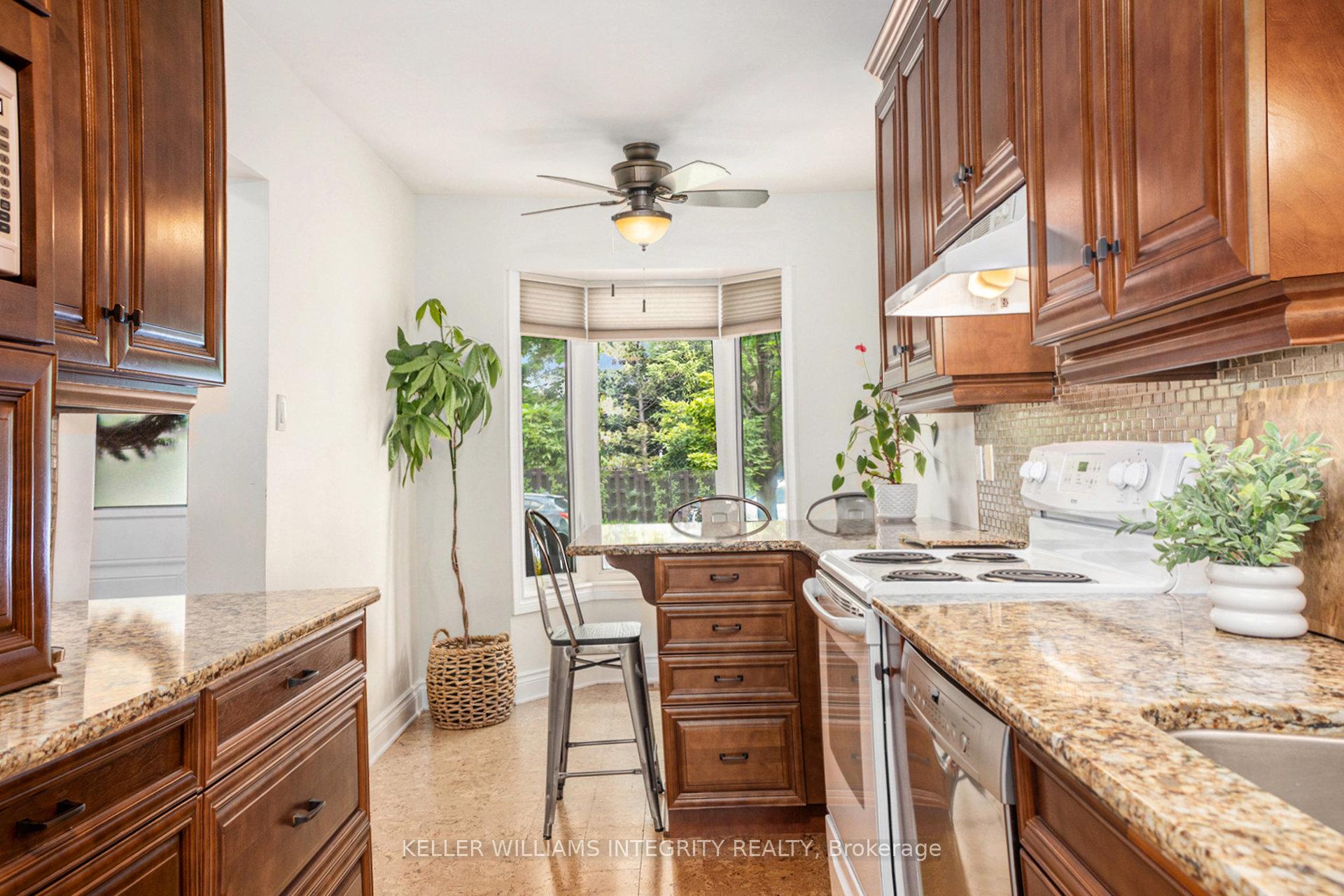 Photo 9 of 6 Barra Avenue, Ottawa, Kanata - Glencairn/Hazeldean — HOMEH