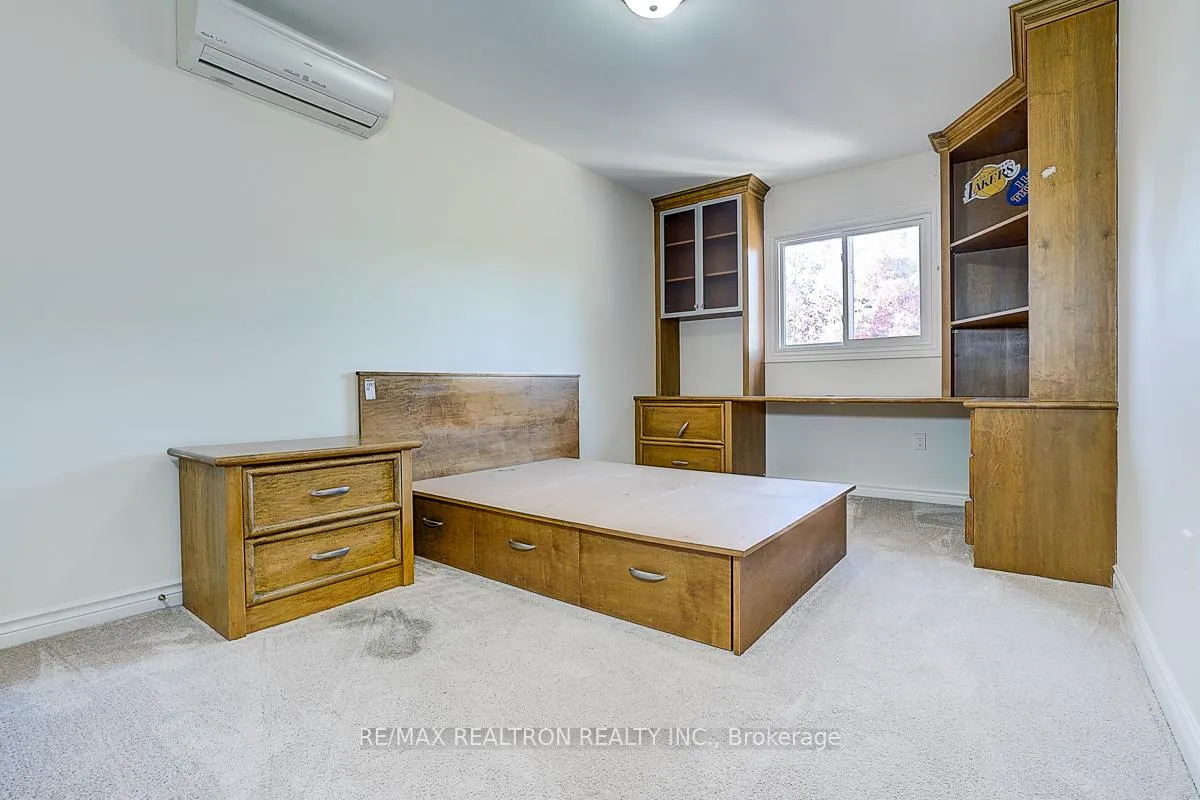 Photo 31 of 8 Rockley Court, Markham, Thornlea — HOMEH