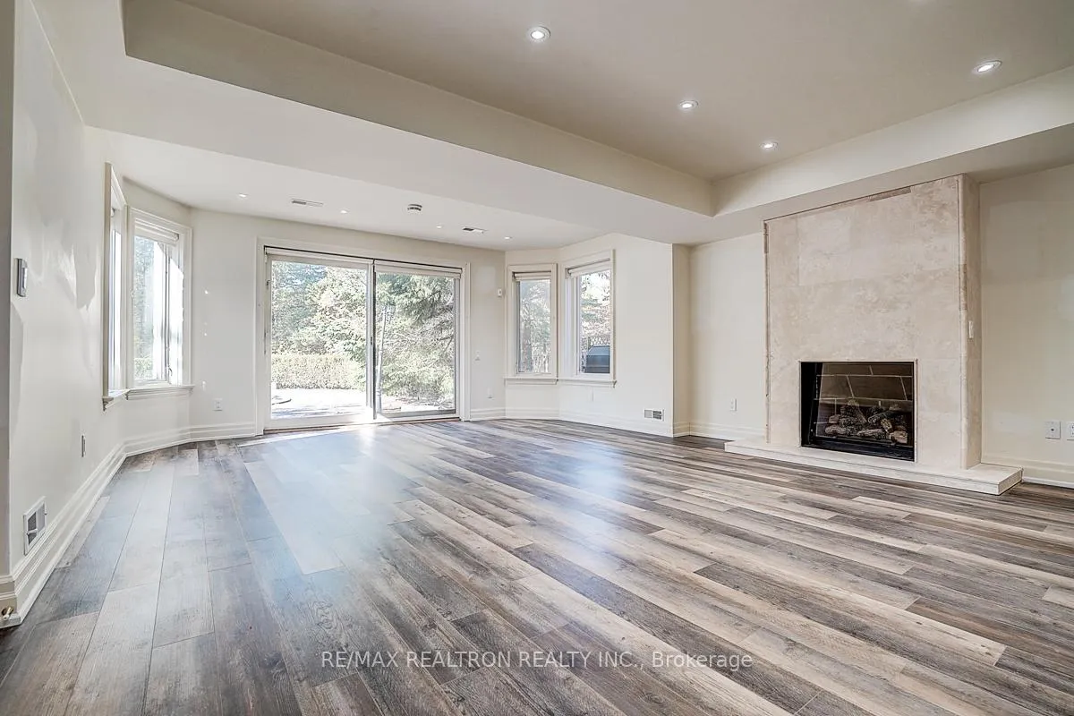 Photo 35 of 8 Rockley Court, Markham, Thornlea — HOMEH