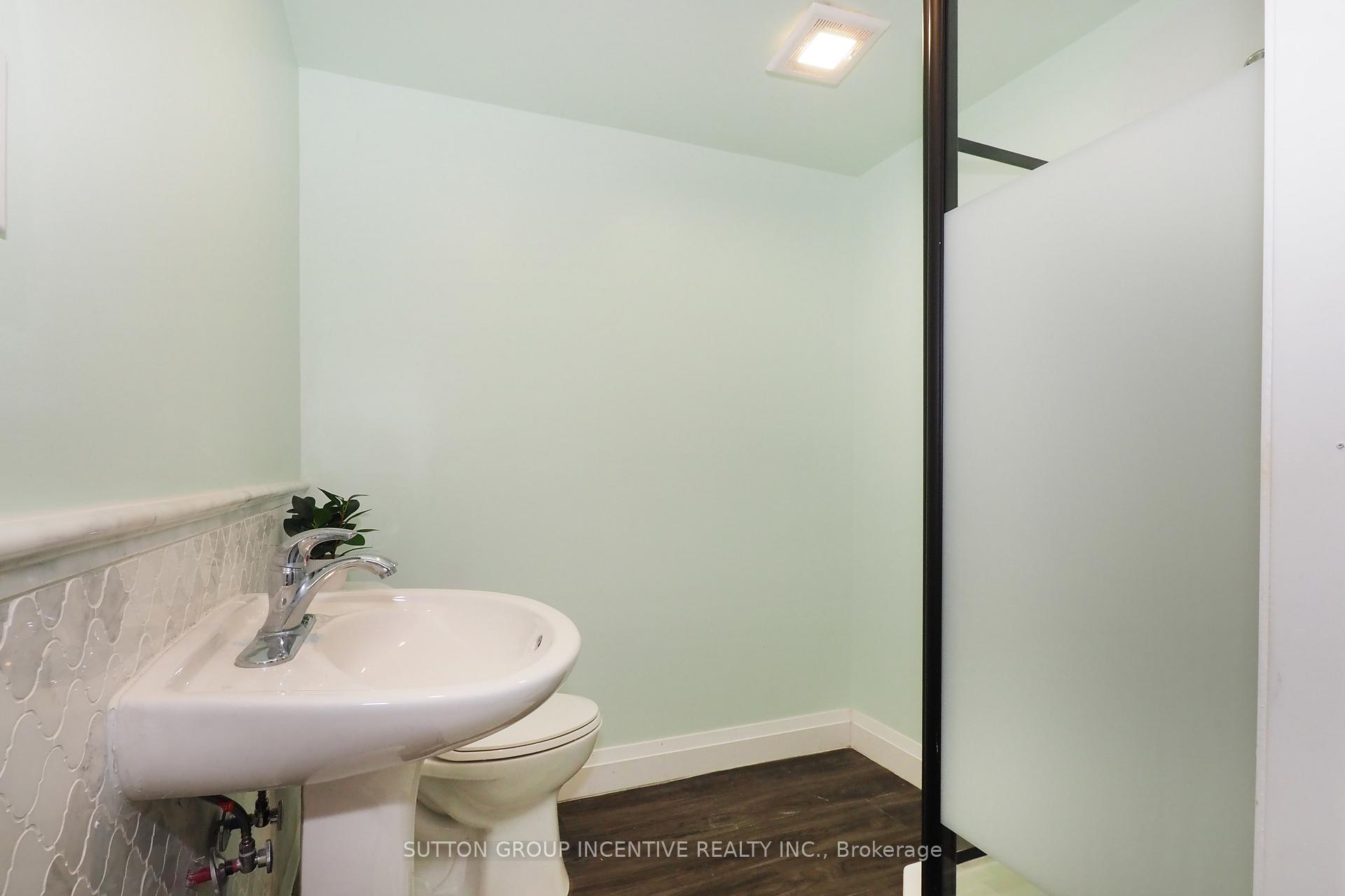Photo 23 of 251 Grey Fox Drive, Kitchener — HOMEH