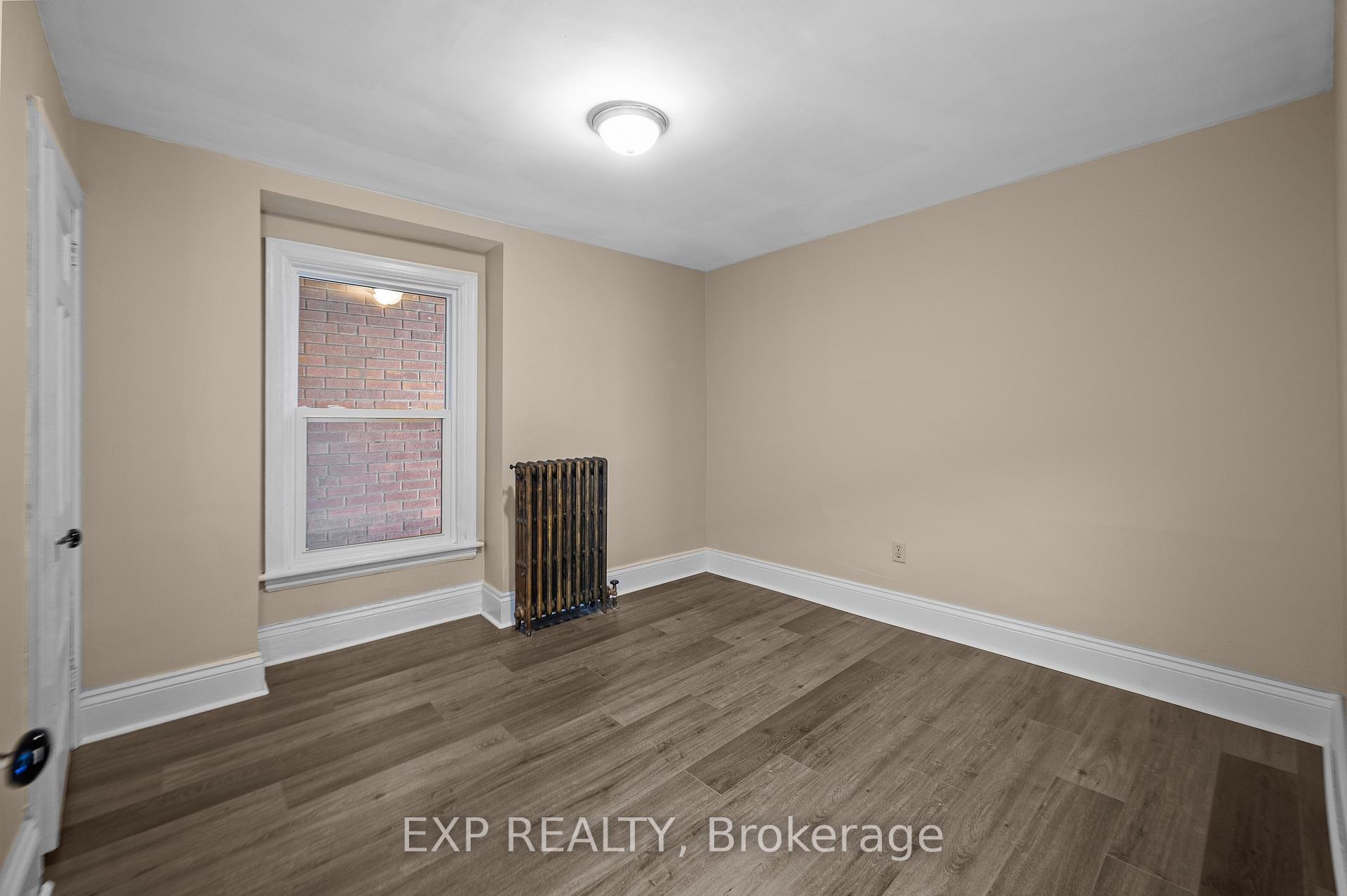 Photo 7 of Unit 1, 54 Frederick Avenue, Hamilton, Crown Point — HOMEH