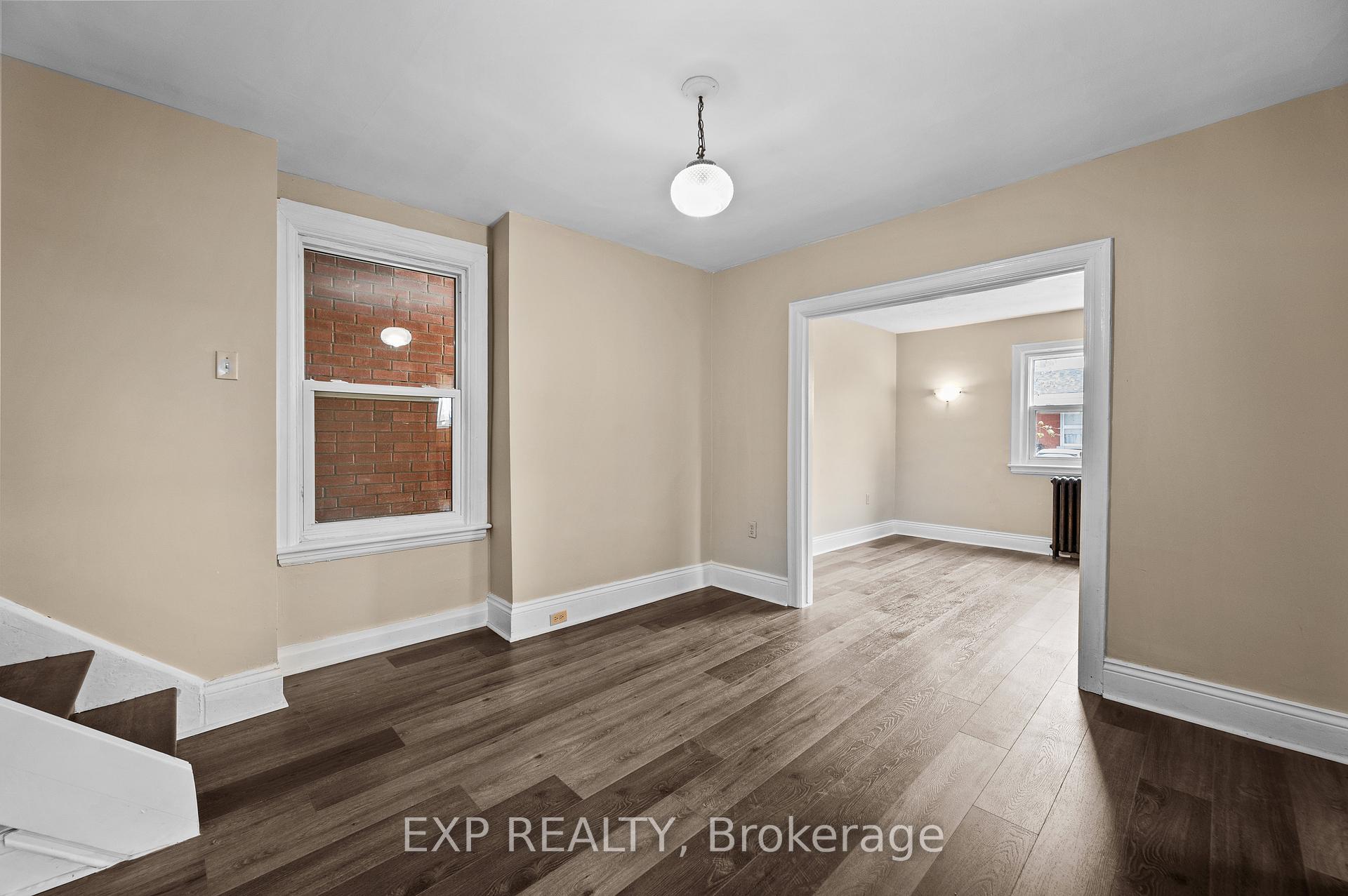 Photo 9 of Unit 1, 54 Frederick Avenue, Hamilton, Crown Point — HOMEH