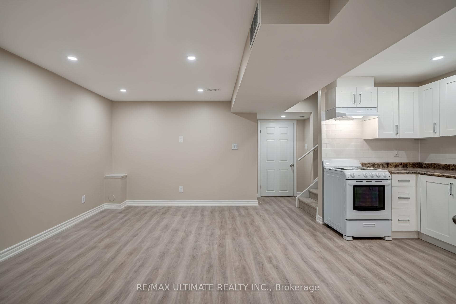 Photo 8 of 194 Roy Rainey Avenue, Markham, Wismer — HOMEH