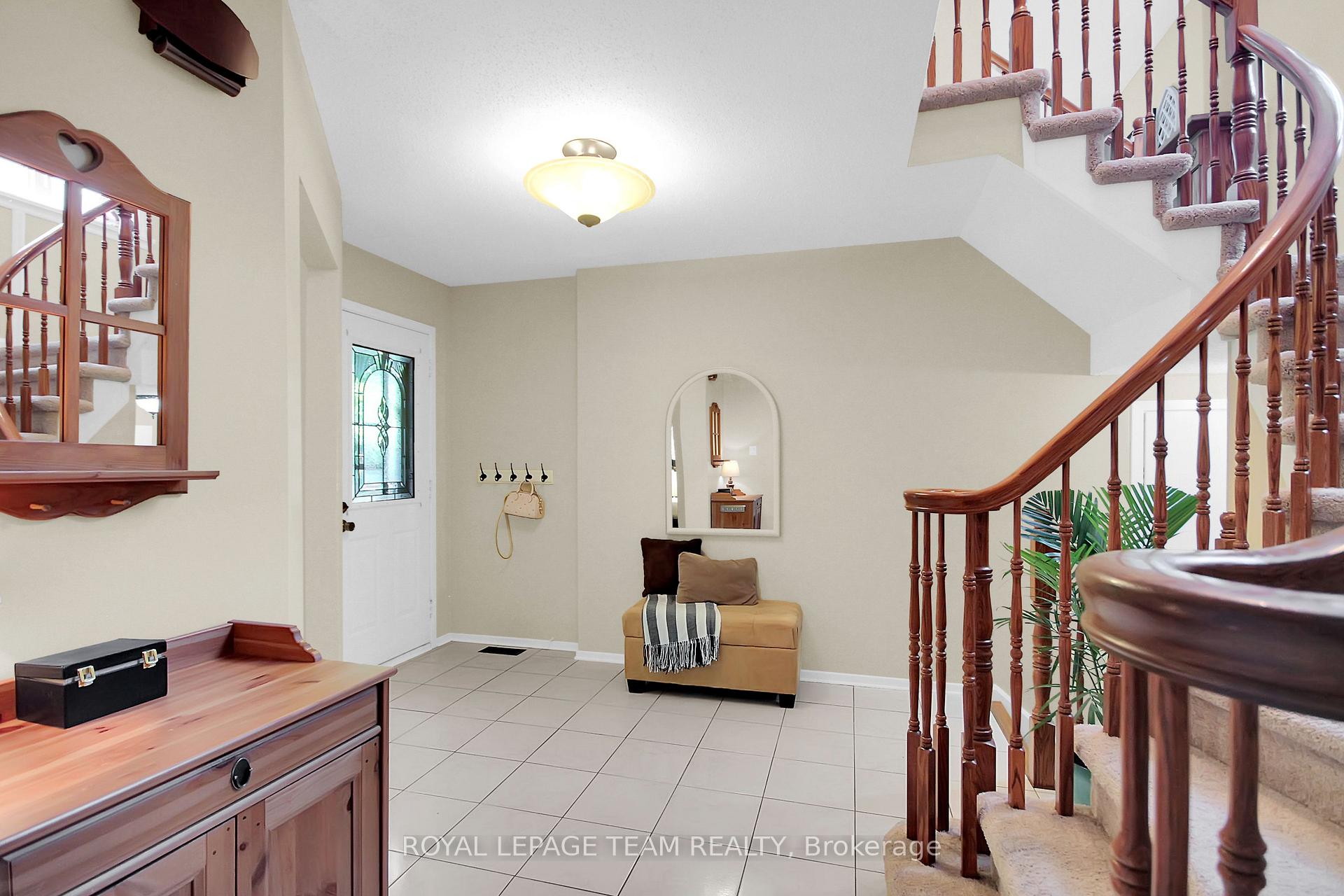 Photo 6 of 35 Longden Place, Ottawa, Kanata - Bridlewood — HOMEH