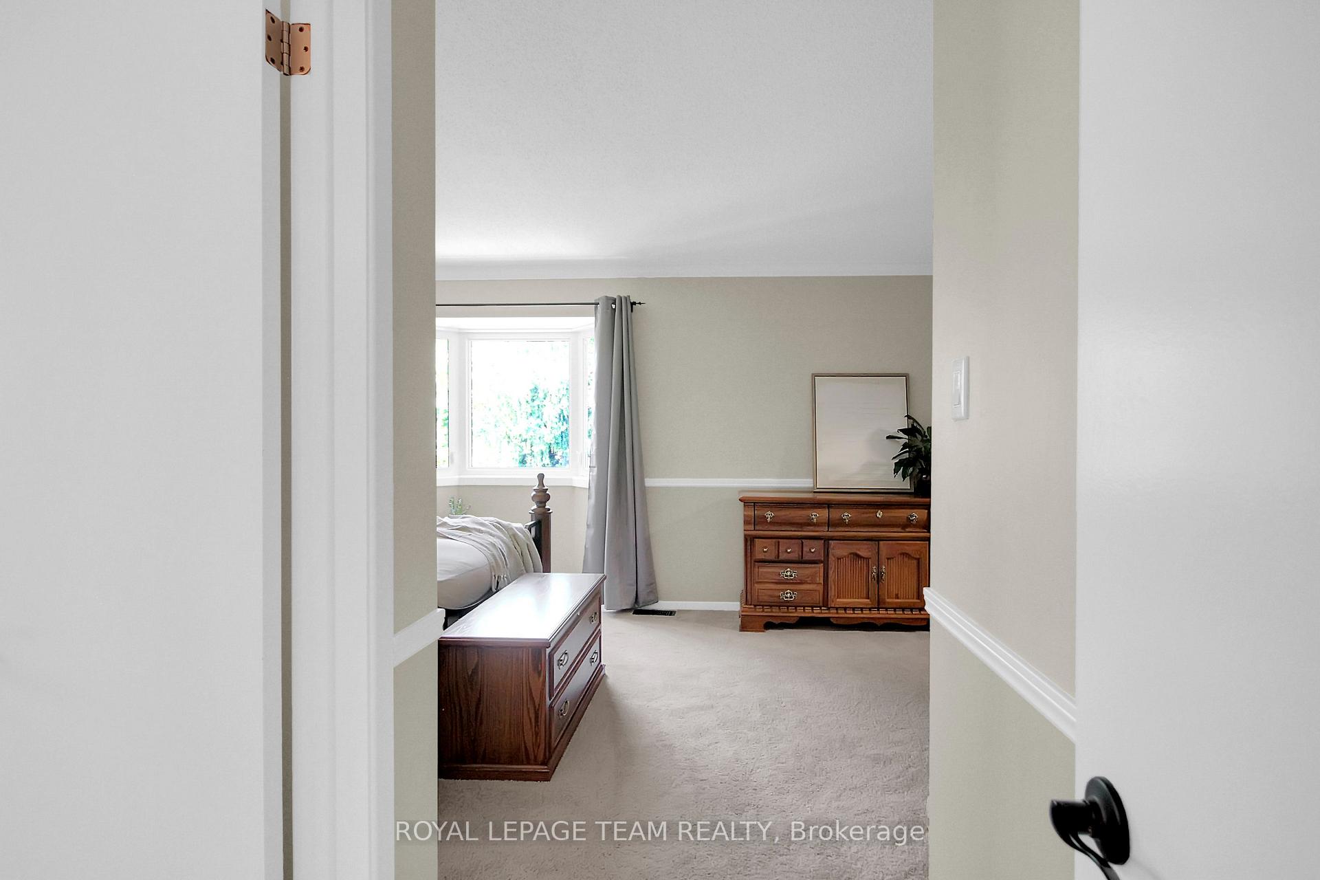 Photo 23 of 35 Longden Place, Ottawa, Kanata - Bridlewood — HOMEH