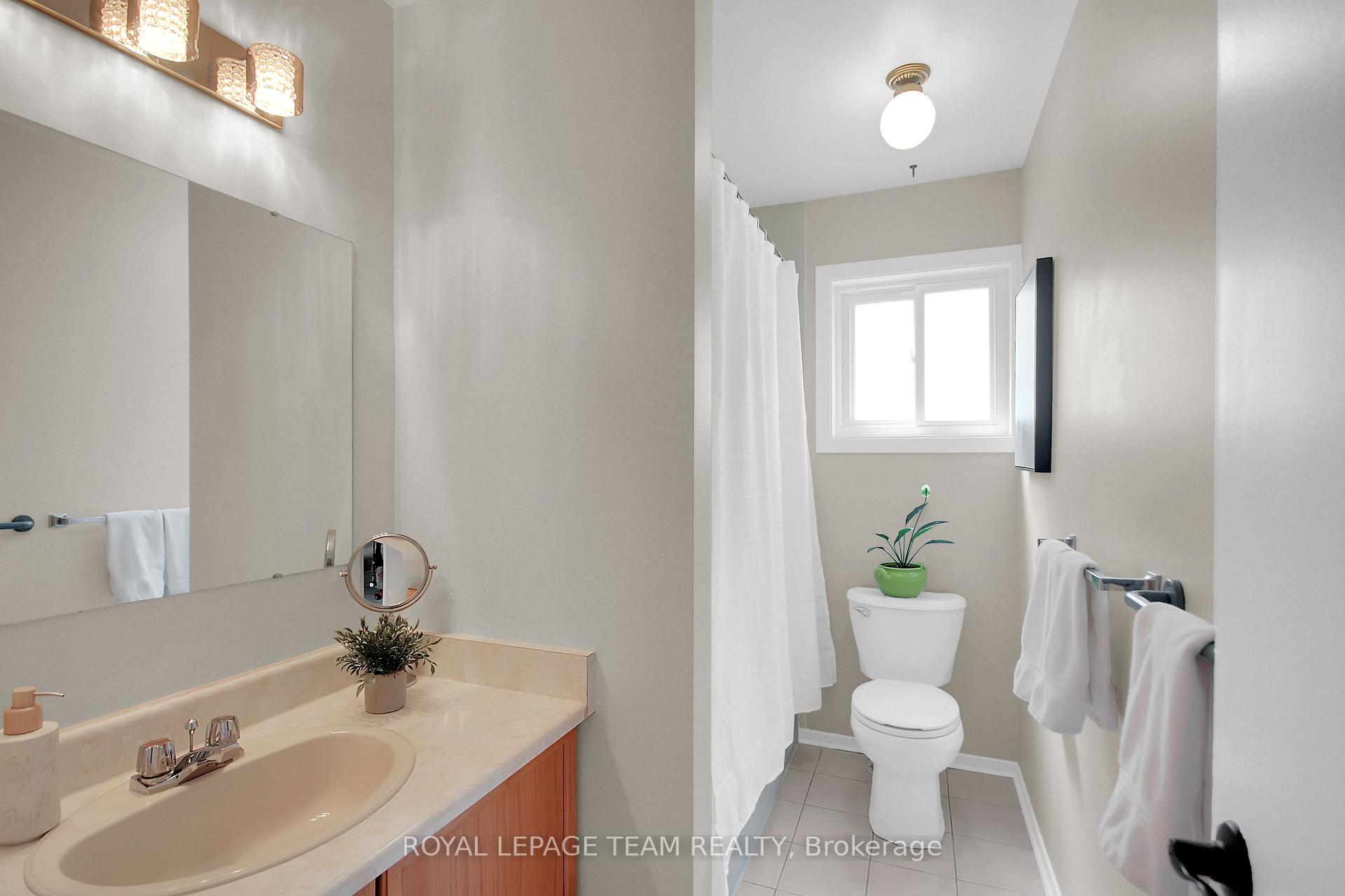 Photo 28 of 35 Longden Place, Ottawa, Kanata - Bridlewood — HOMEH