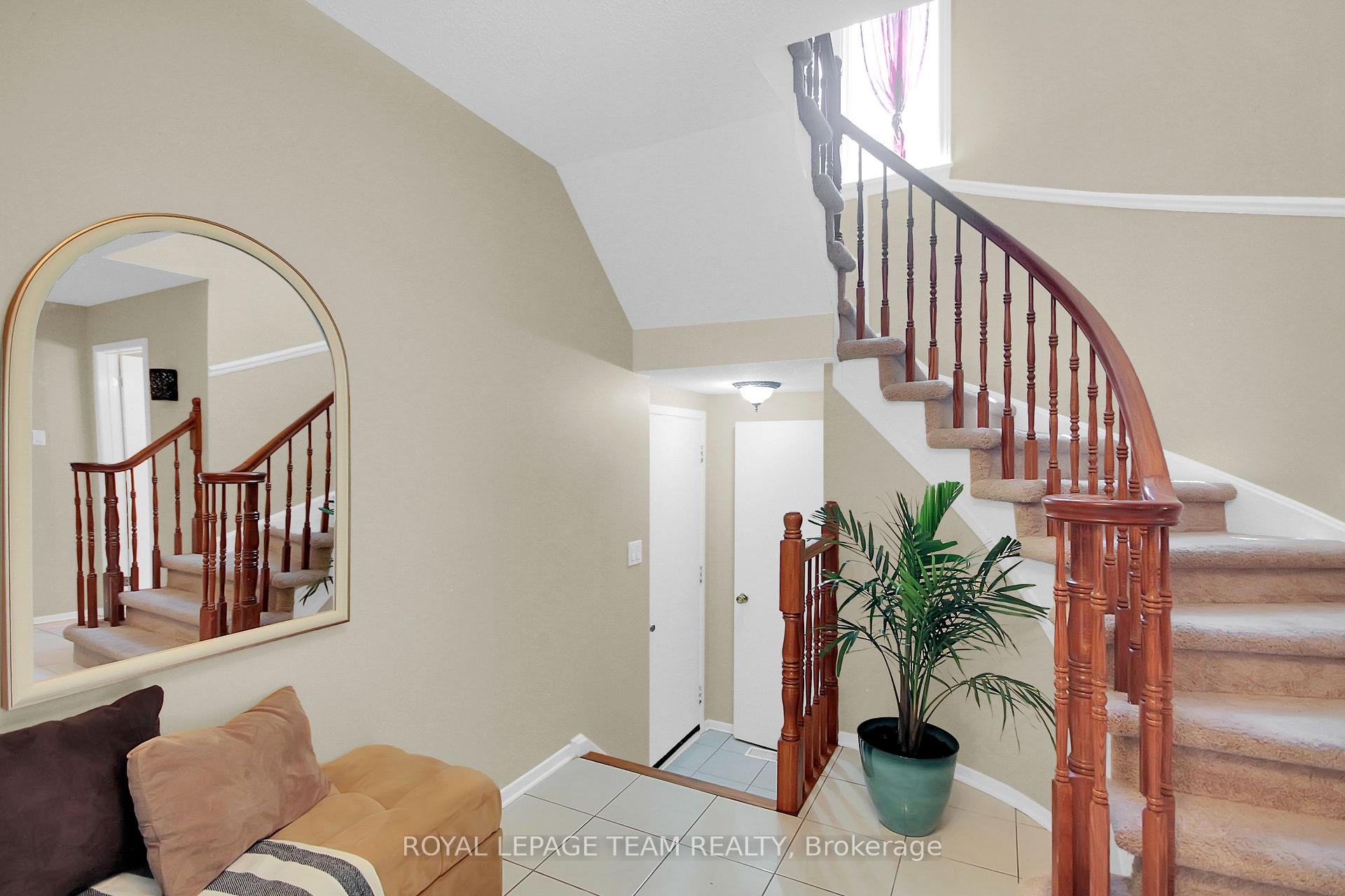 Photo 33 of 35 Longden Place, Ottawa, Kanata - Bridlewood — HOMEH