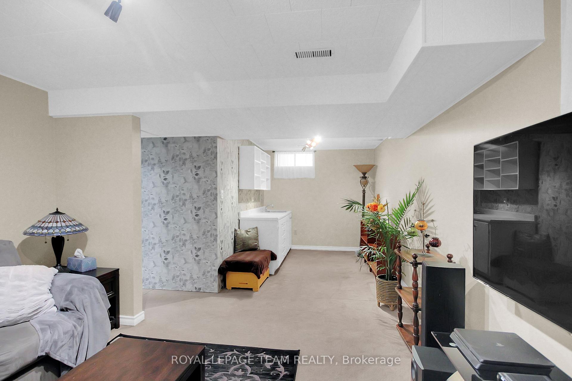 Photo 36 of 35 Longden Place, Ottawa, Kanata - Bridlewood — HOMEH