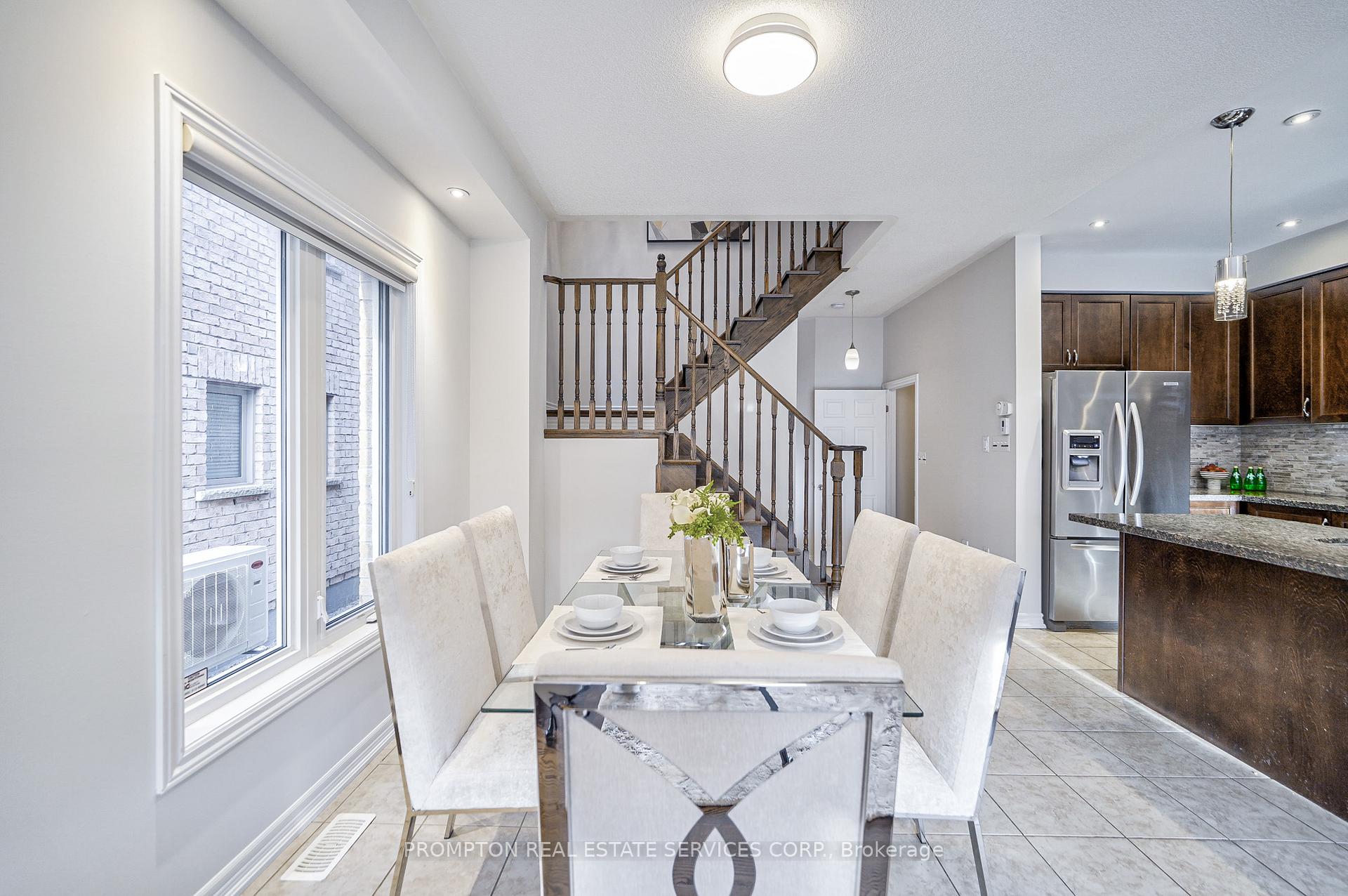 Photo 19 of 26 Memon Place, Markham, Wismer — HOMEH