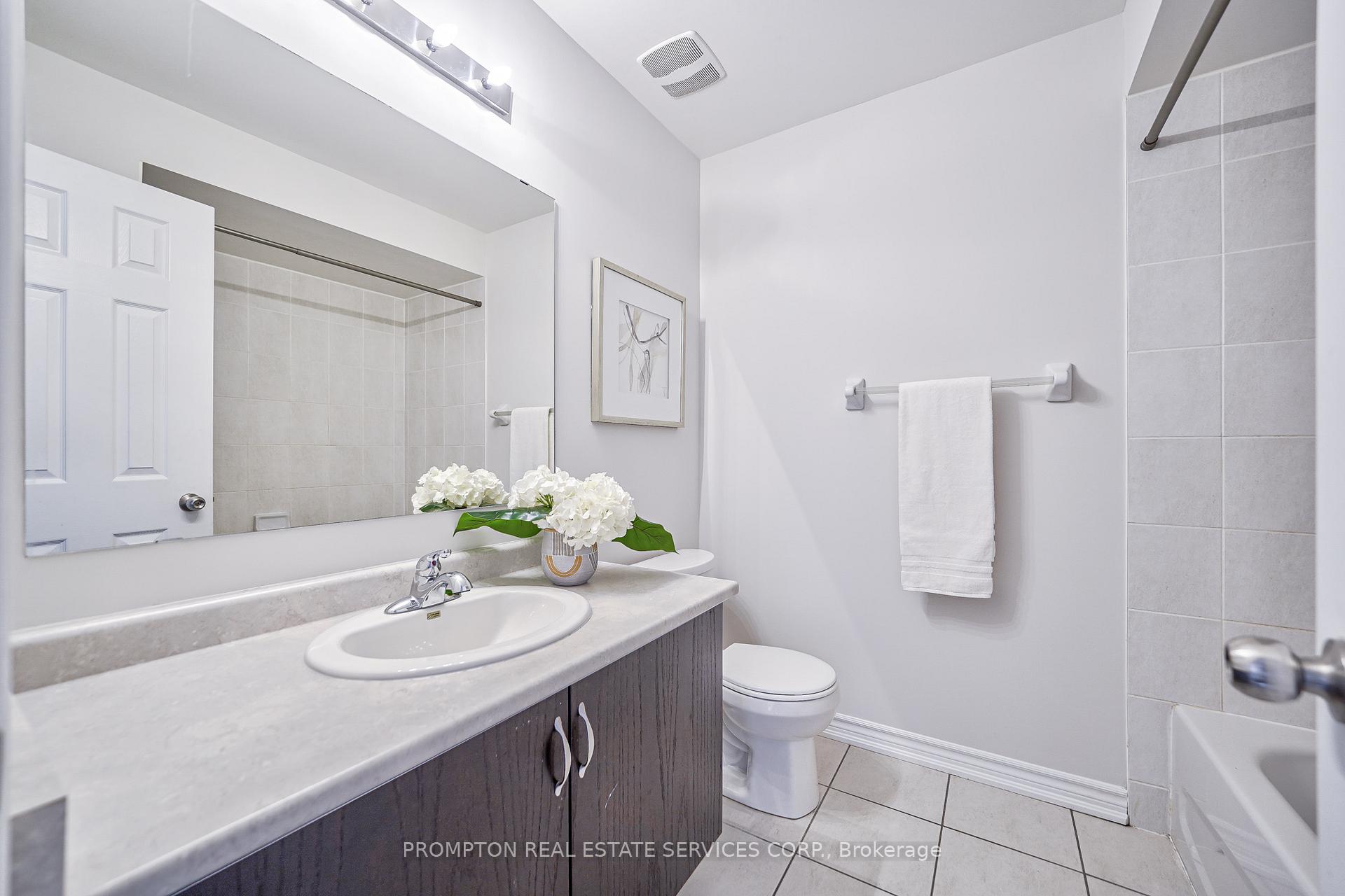 Photo 29 of 26 Memon Place, Markham, Wismer — HOMEH