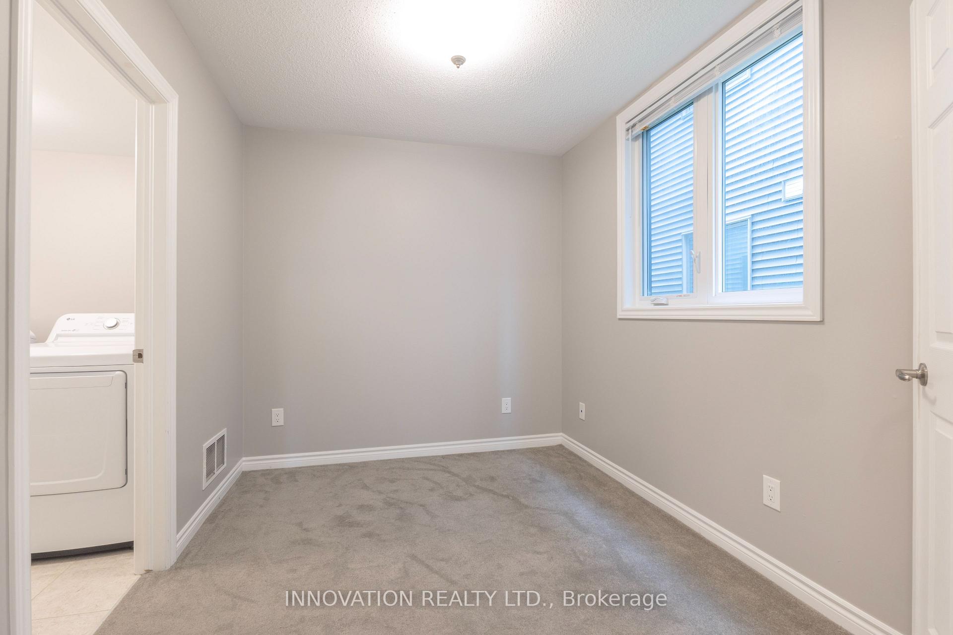 Photo 5 of 29 Caspian Row, Ottawa, Kanata - Emerald Meadows/Trailwest — HOMEH