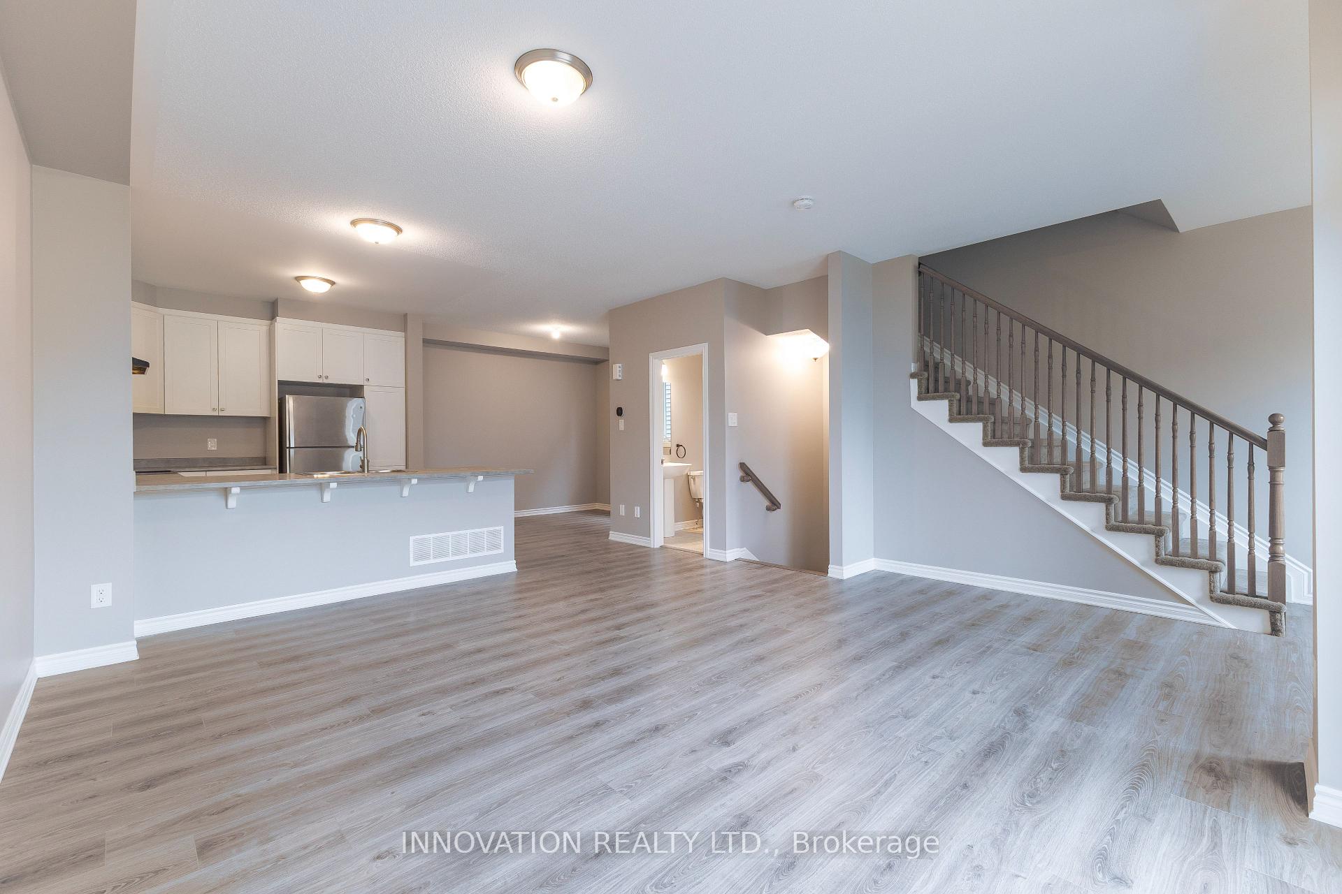 Photo 11 of 29 Caspian Row, Ottawa, Kanata - Emerald Meadows/Trailwest — HOMEH