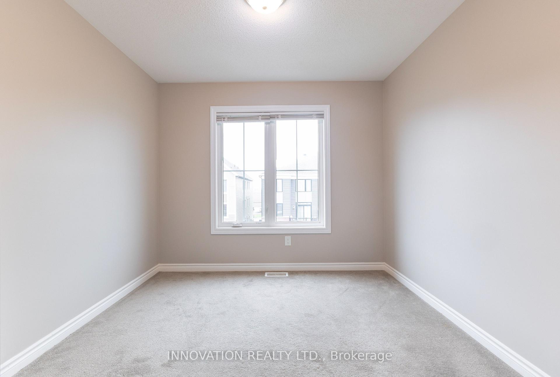 Photo 24 of 29 Caspian Row, Ottawa, Kanata - Emerald Meadows/Trailwest — HOMEH