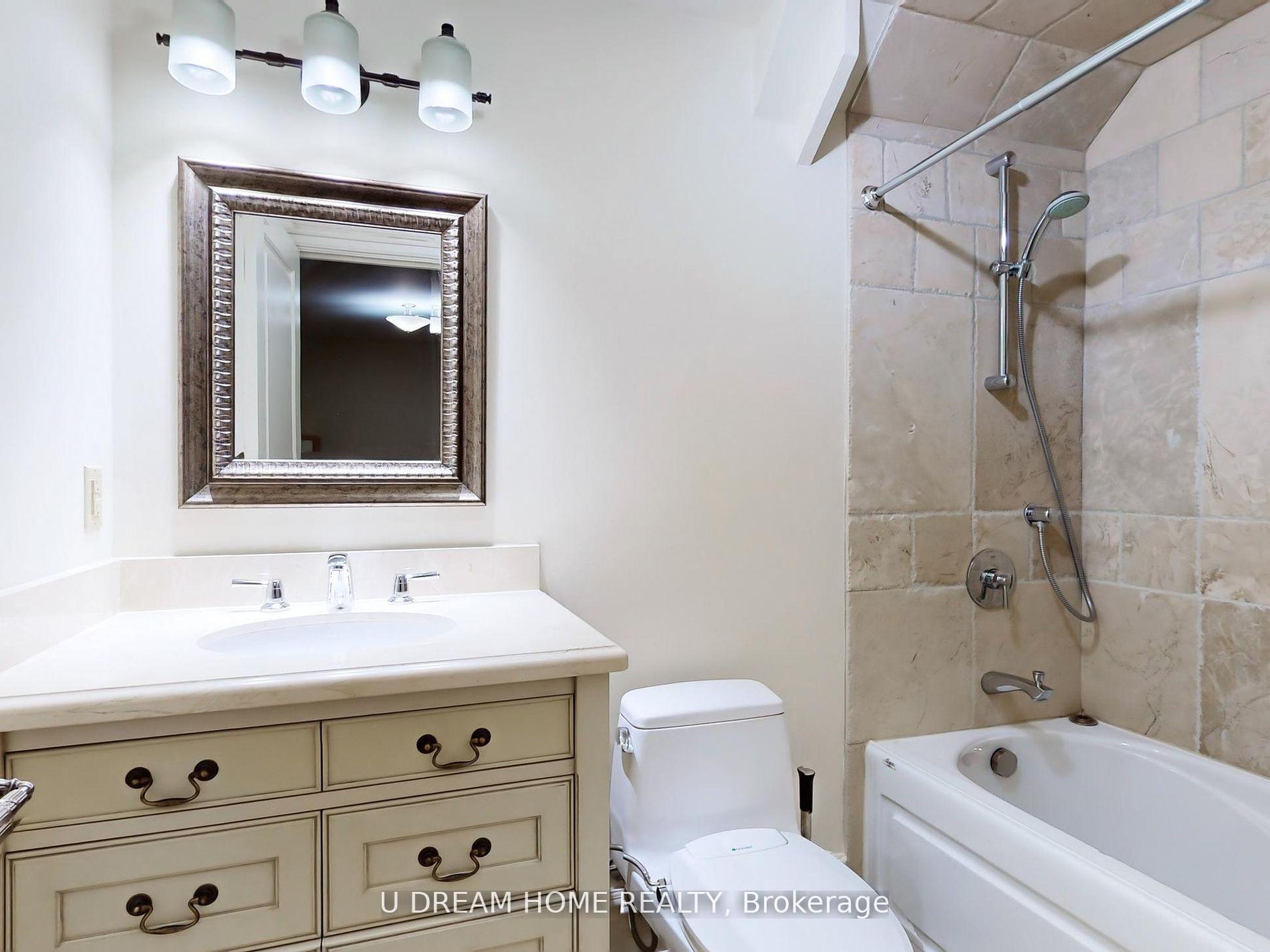 Photo 31 of 53 Proctor Avenue, Markham, Thornhill — HOMEH