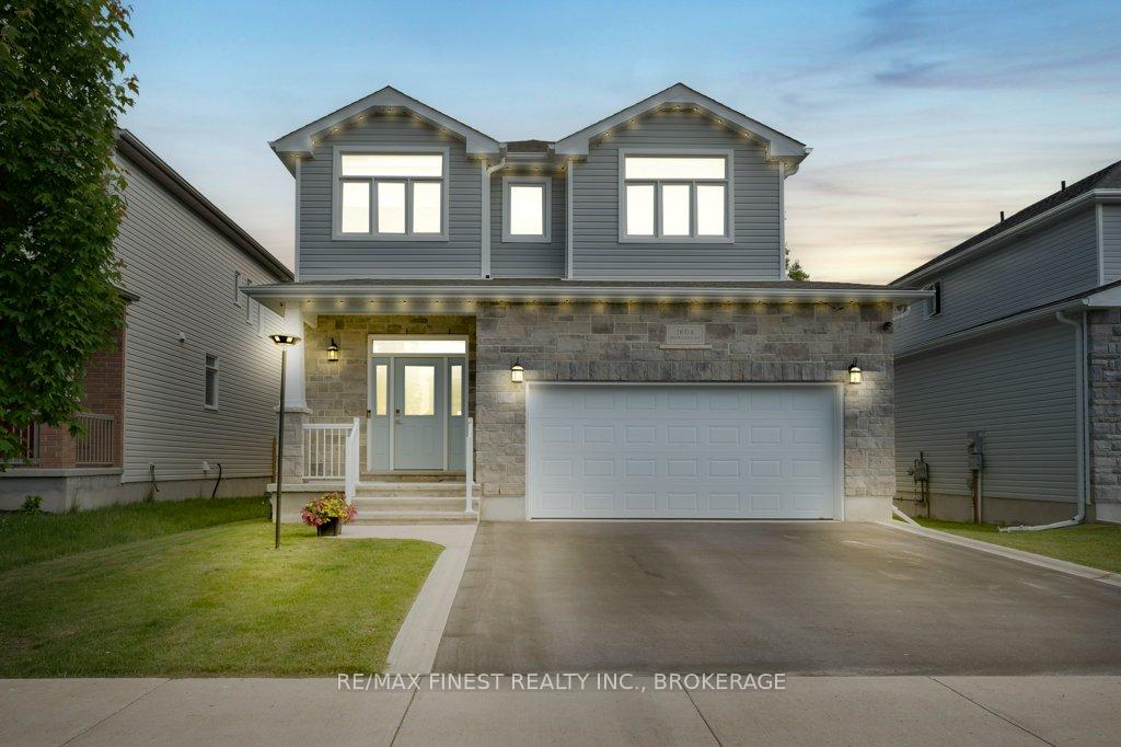 Front of 1604 Brookedayle Avenue