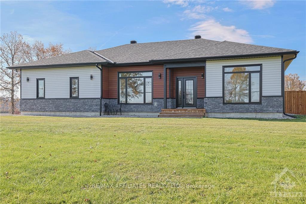 Photo 1 of 2754 County 43 Road, Montague, Montague Twp — HOMEH