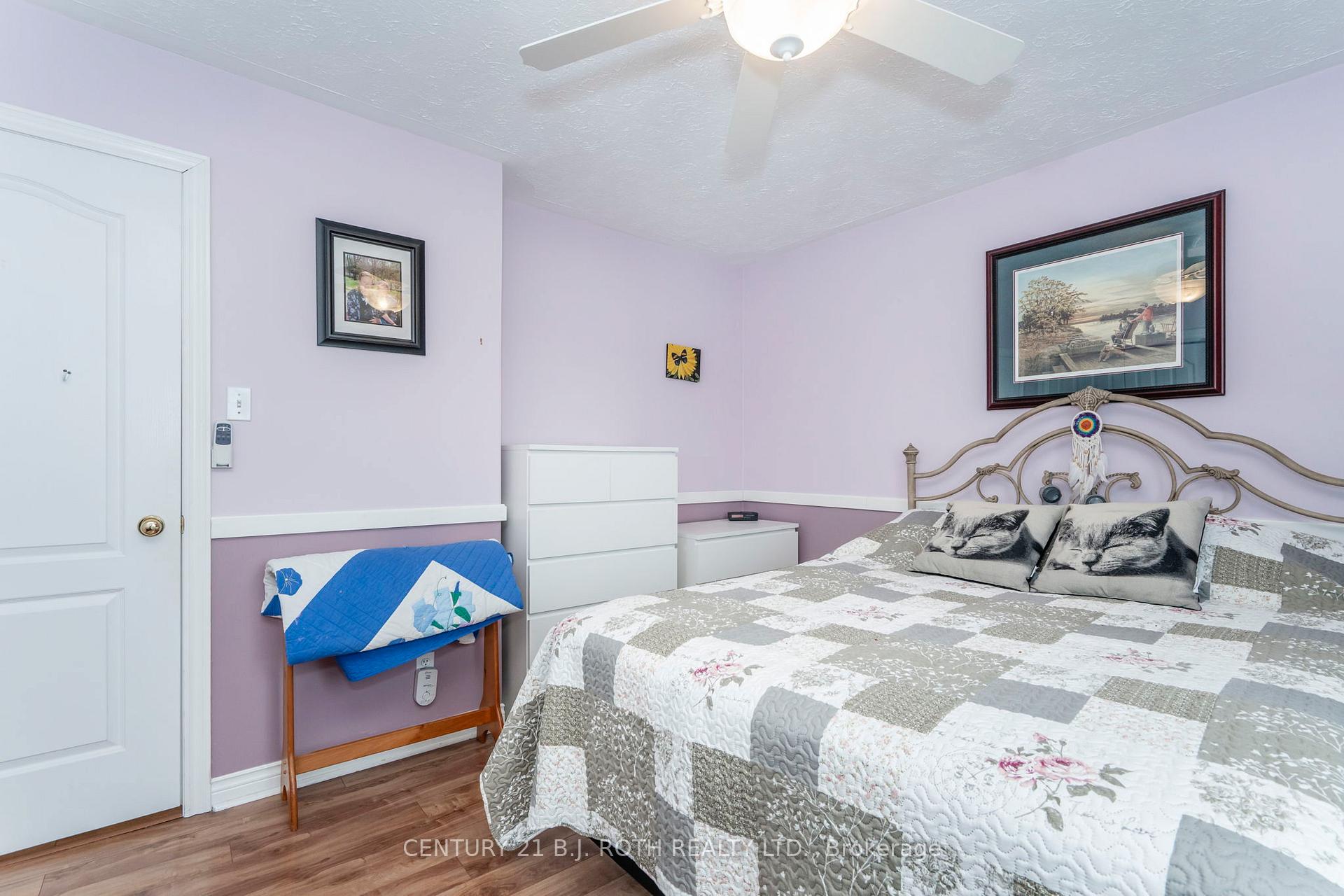 Photo 19 of 628 Wayne Crescent, Midland — HOMEH