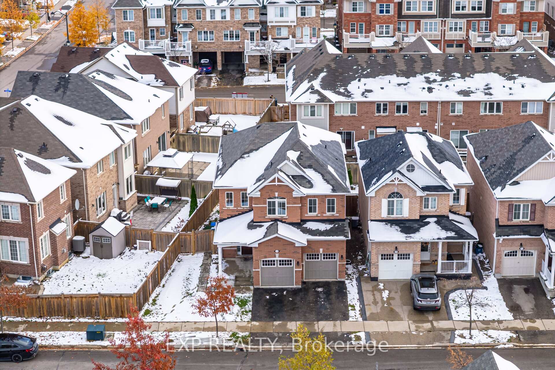 Photo 2 of 1538 Elsworthy Cross, Milton, Clarke — HOMEH