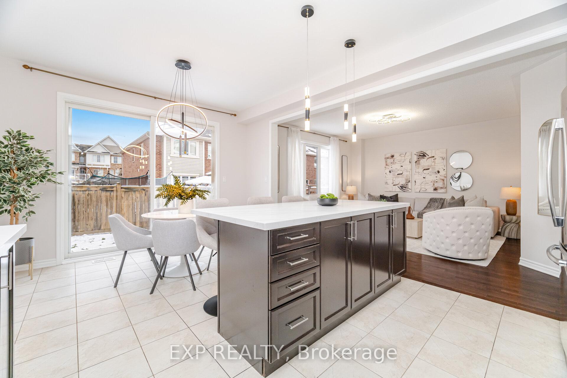 Photo 19 of 1538 Elsworthy Cross, Milton, Clarke — HOMEH