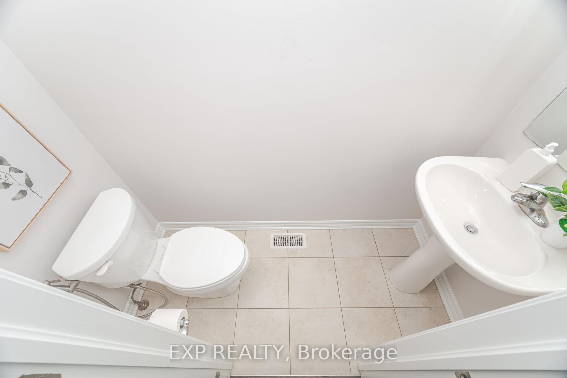 Photo 24 of 1538 Elsworthy Cross, Milton, Clarke — HOMEH