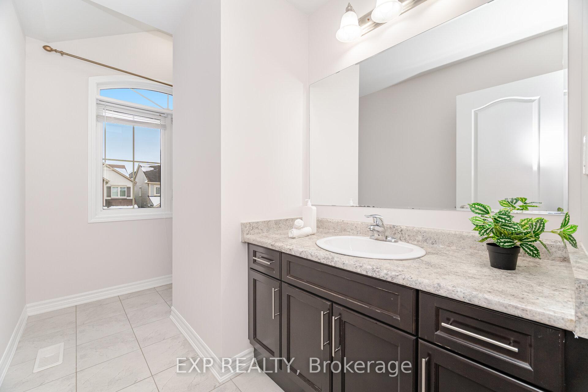 Photo 37 of 1538 Elsworthy Cross, Milton, Clarke — HOMEH