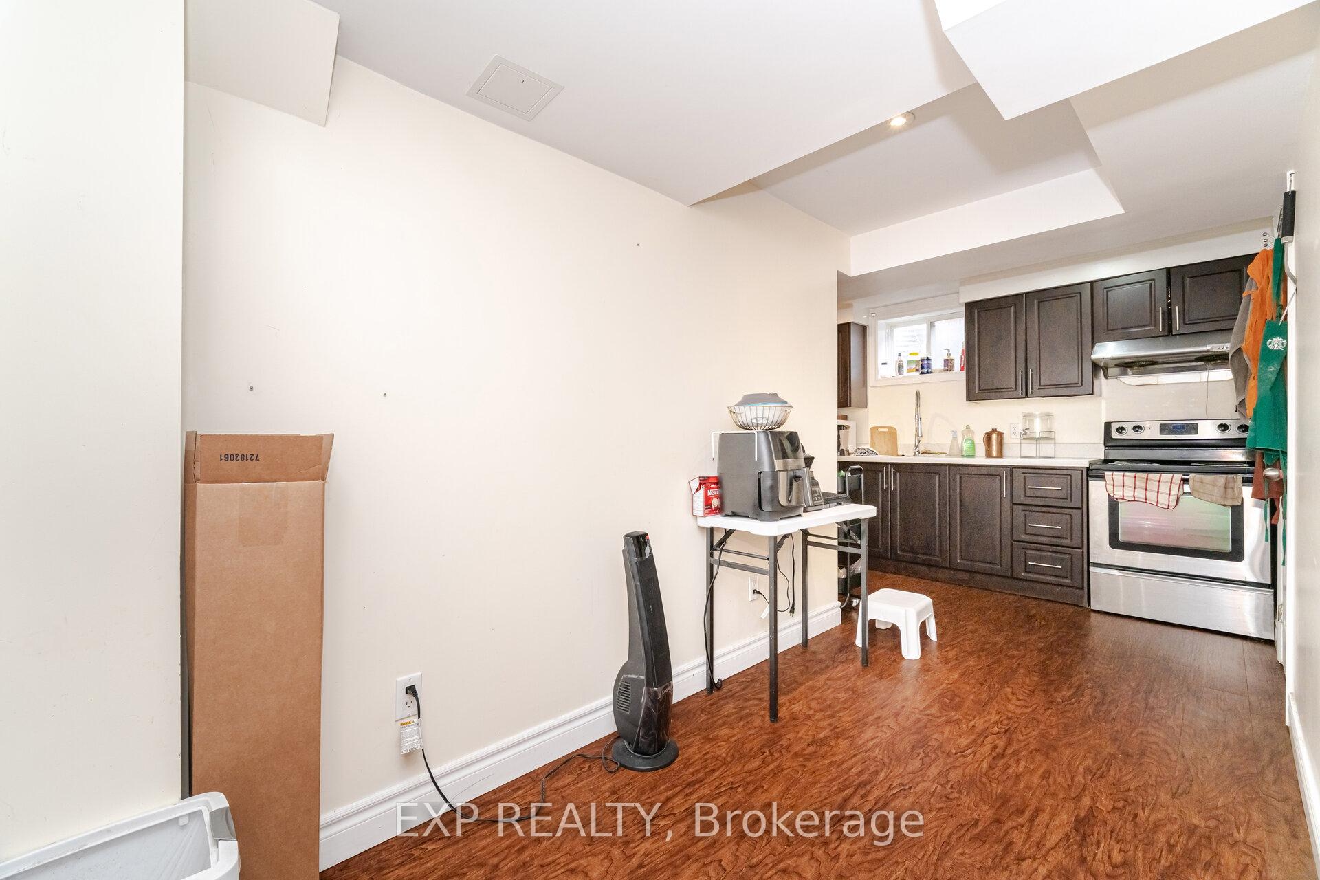 Photo 42 of 1538 Elsworthy Cross, Milton, Clarke — HOMEH