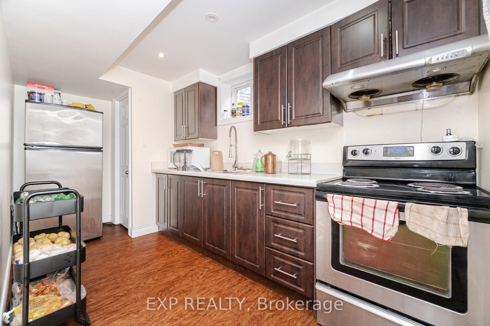 Photo 43 of 1538 Elsworthy Cross, Milton, Clarke — HOMEH