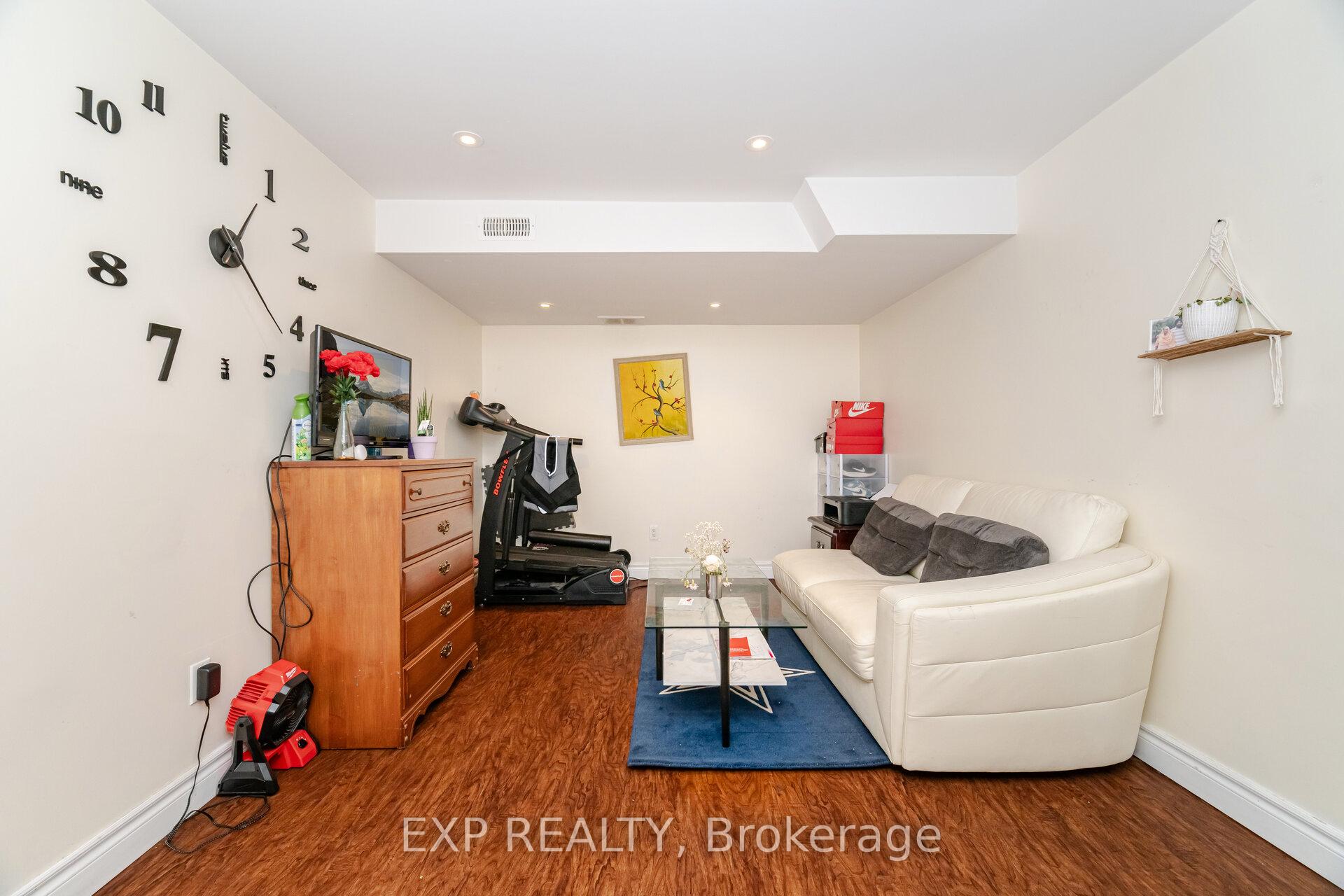 Photo 44 of 1538 Elsworthy Cross, Milton, Clarke — HOMEH