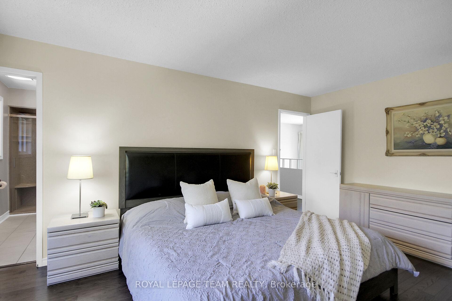 Photo 31 of 27 Sandwell Crescent, Ottawa, Kanata - Beaverbrook — HOMEH