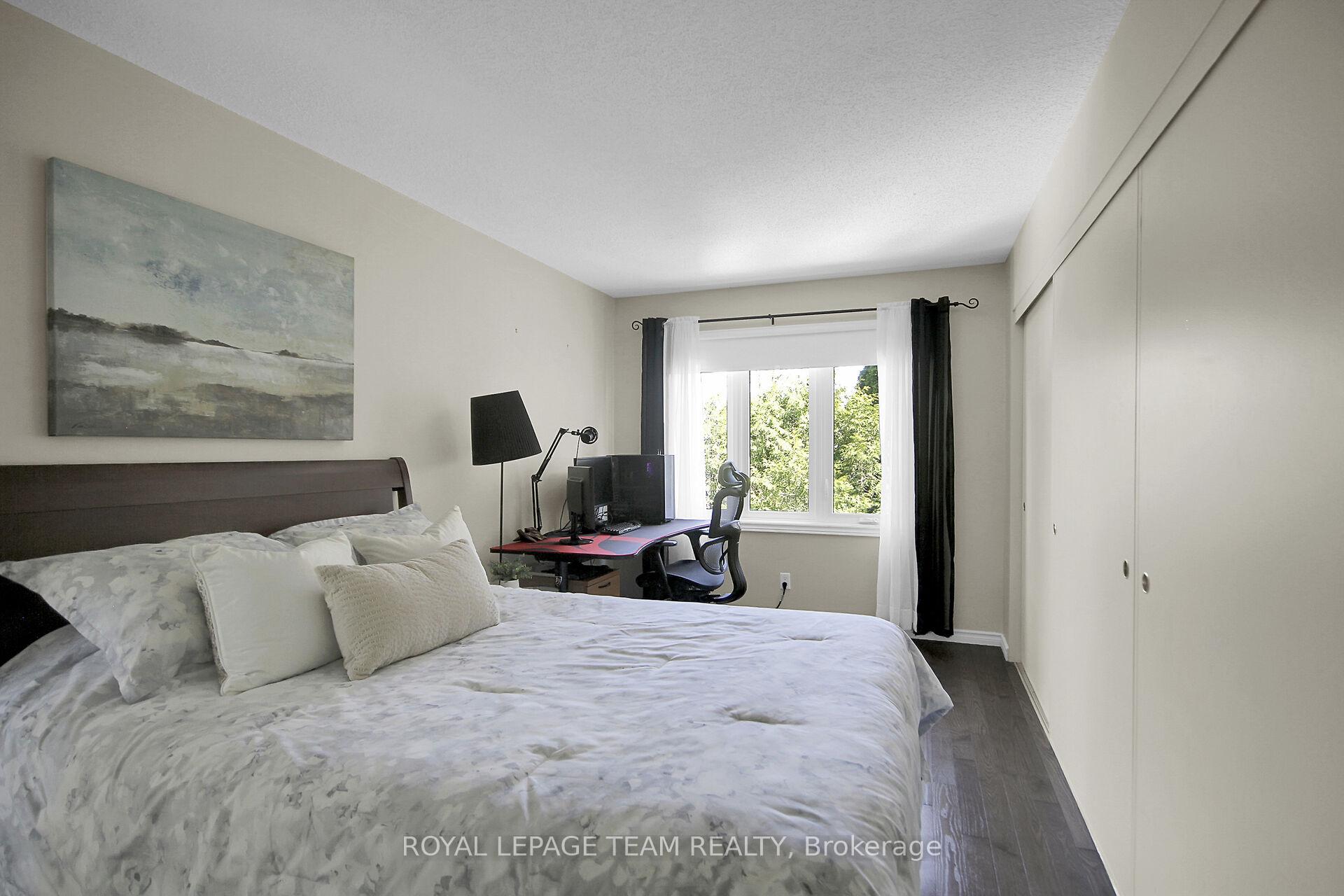Photo 34 of 27 Sandwell Crescent, Ottawa, Kanata - Beaverbrook — HOMEH
