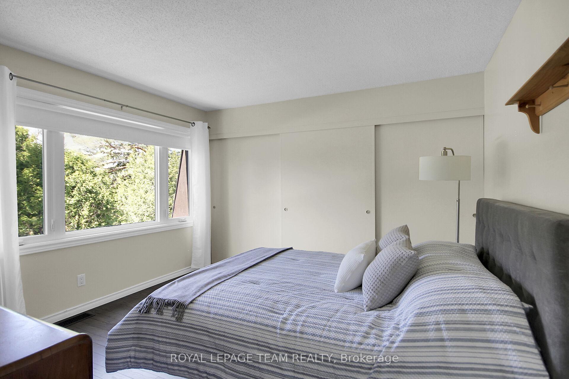 Photo 36 of 27 Sandwell Crescent, Ottawa, Kanata - Beaverbrook — HOMEH