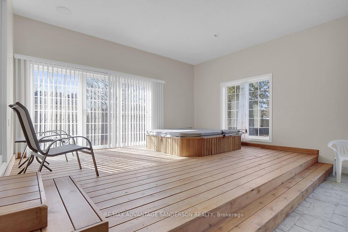 Photo 25 of 30 Birchcrest Drive, Middlesex Centre, Kilworth — HOMEH