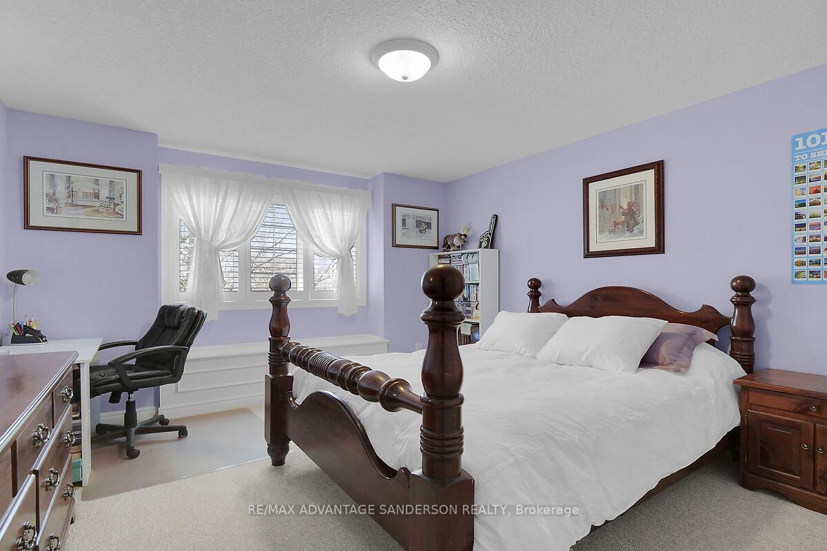 Photo 31 of 30 Birchcrest Drive, Middlesex Centre, Kilworth — HOMEH