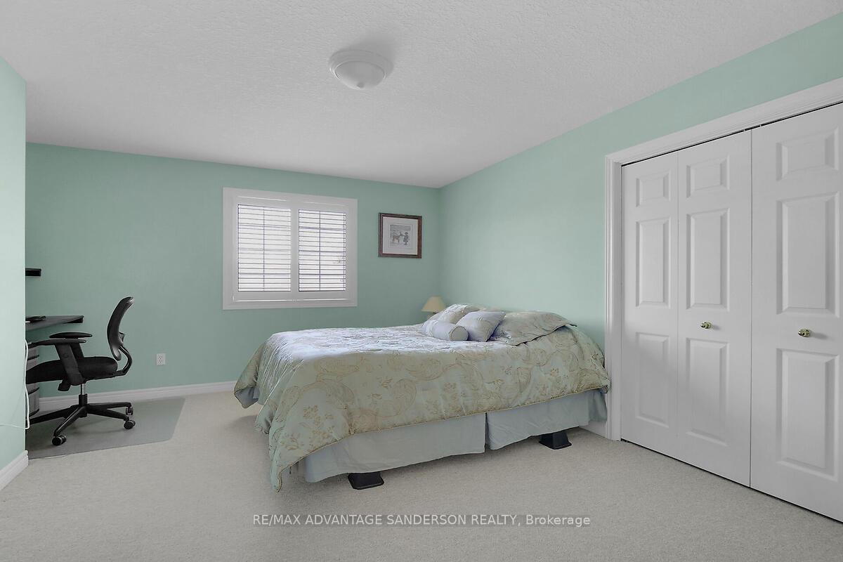 Photo 35 of 30 Birchcrest Drive, Middlesex Centre, Kilworth — HOMEH