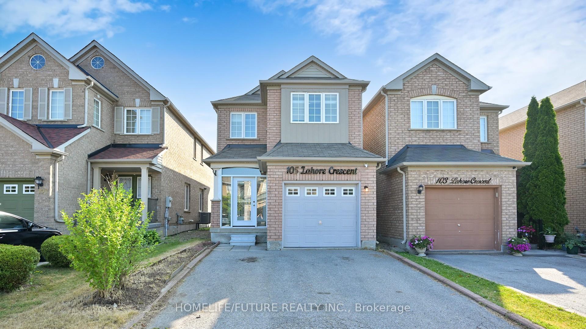 Photo 2 of 105 Lahore Crescent, Markham, Cedarwood — HOMEH