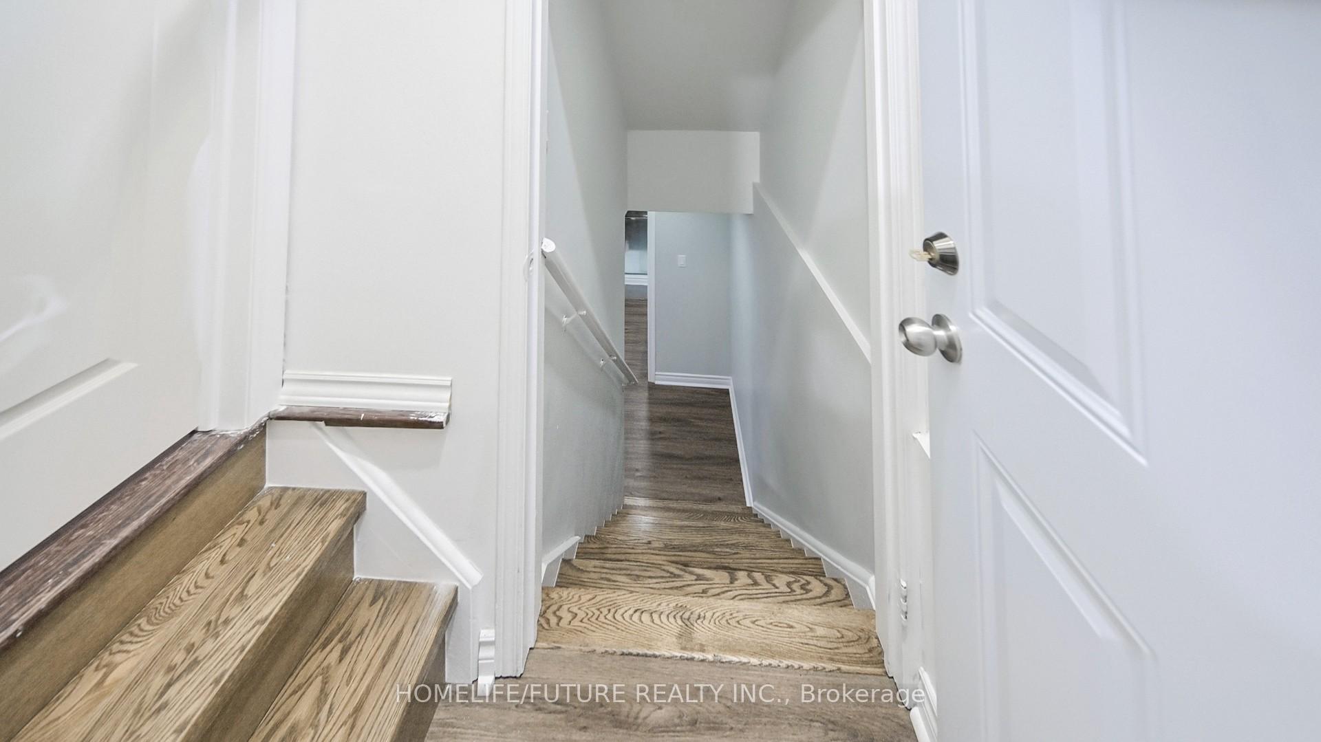Photo 37 of 105 Lahore Crescent, Markham, Cedarwood — HOMEH