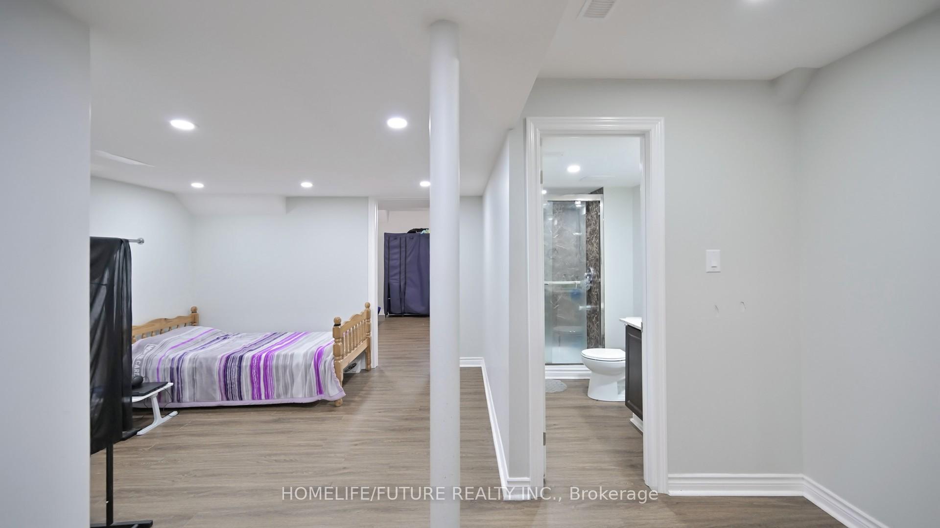 Photo 40 of 105 Lahore Crescent, Markham, Cedarwood — HOMEH