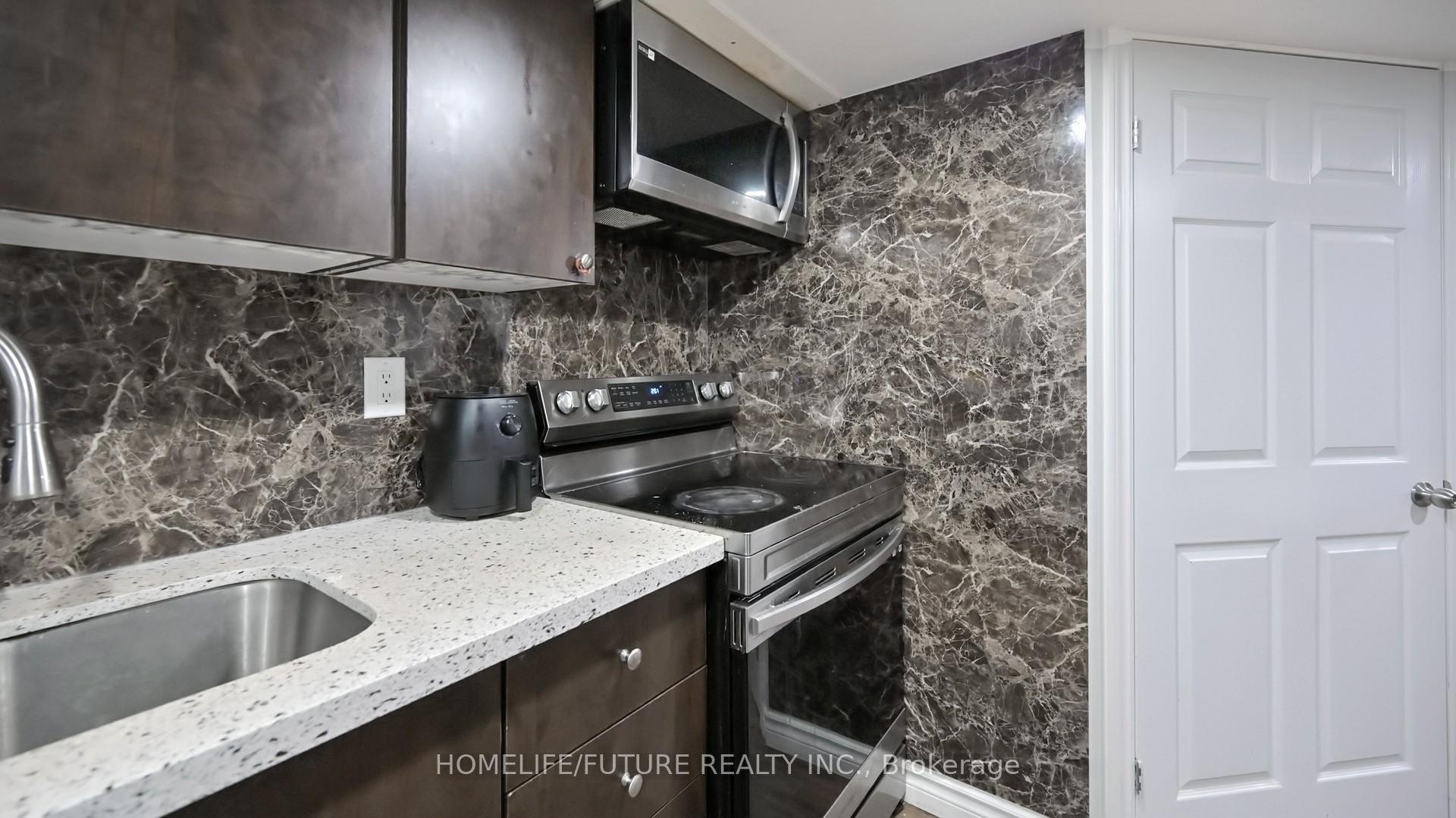 Photo 43 of 105 Lahore Crescent, Markham, Cedarwood — HOMEH