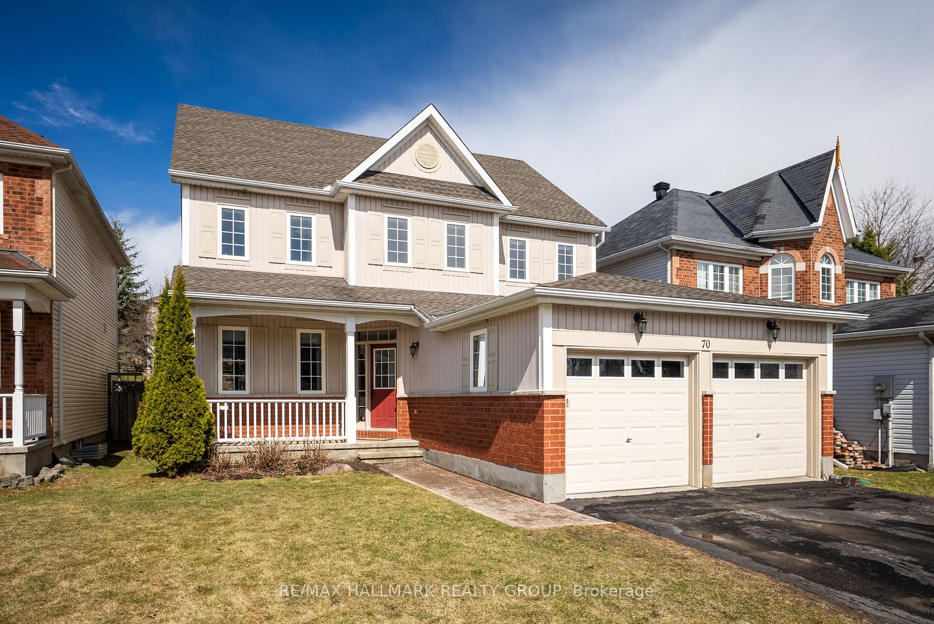 Photo 2 of 70 Insmill Crescent, Ottawa, Kanata - Kanata Lakes/Heritage Hills — HOMEH