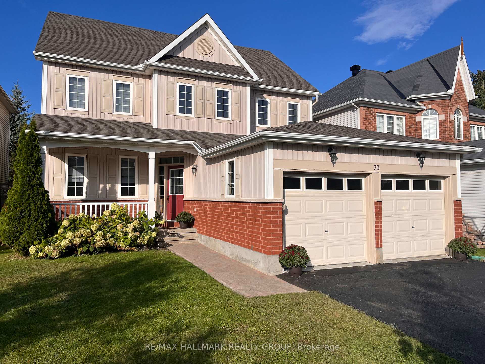 Photo 44 of 70 Insmill Crescent, Ottawa, Kanata - Kanata Lakes/Heritage Hills — HOMEH