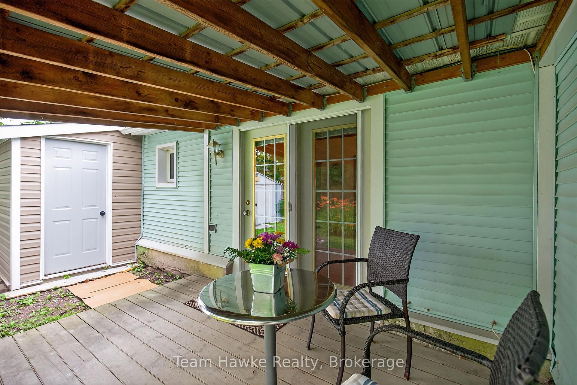 Photo 23 of 266 Barnett Avenue, Midland — HOMEH