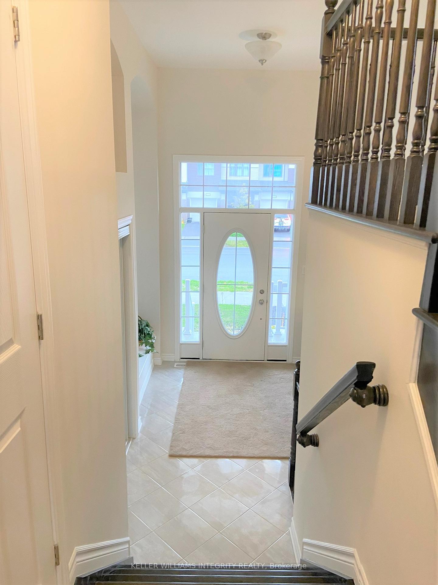 Photo 2 of 351 Rouncey Road, Ottawa, Kanata - Emerald Meadows/Trailwest — HOMEH