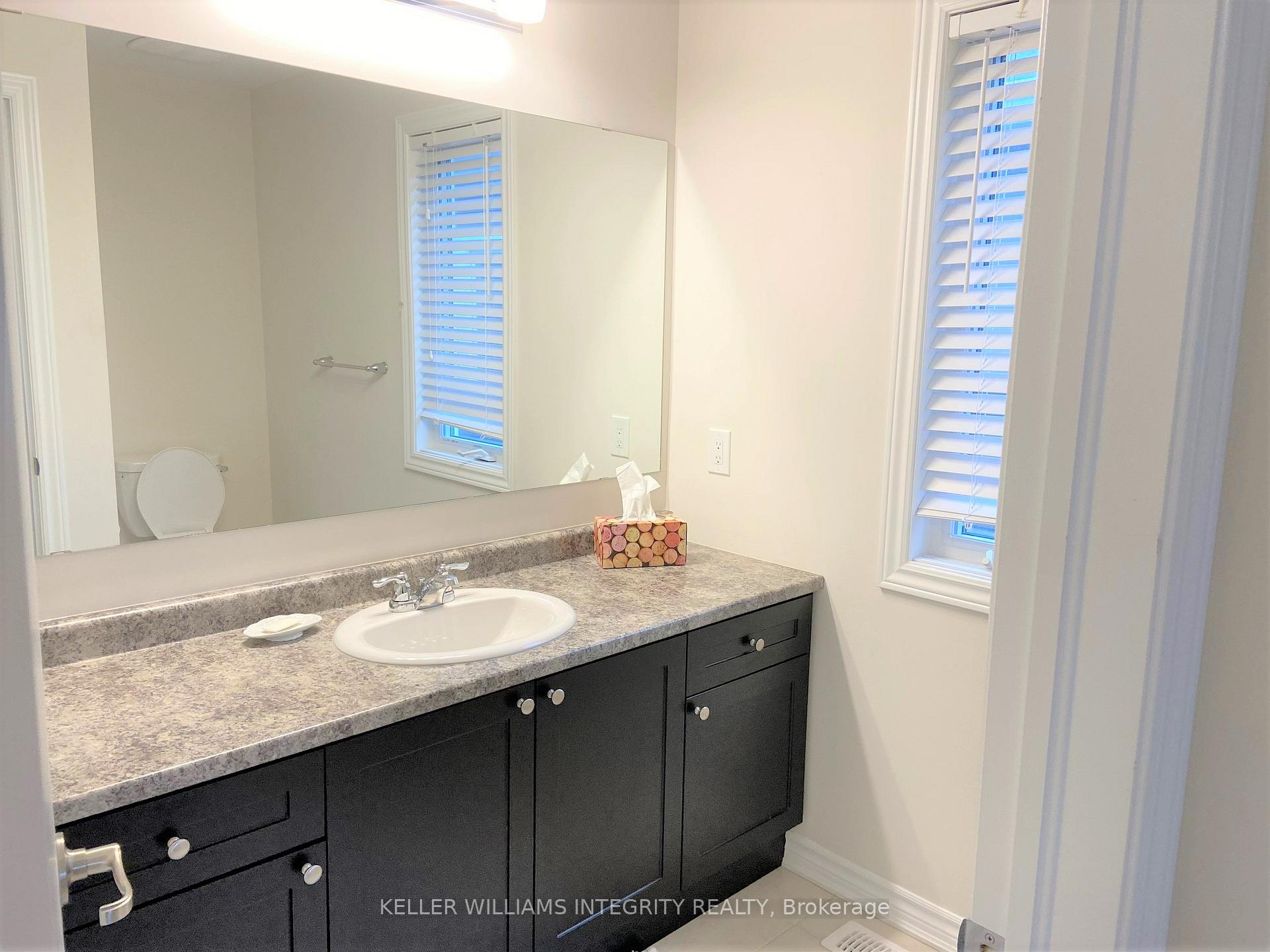 Photo 11 of 351 Rouncey Road, Ottawa, Kanata - Emerald Meadows/Trailwest — HOMEH