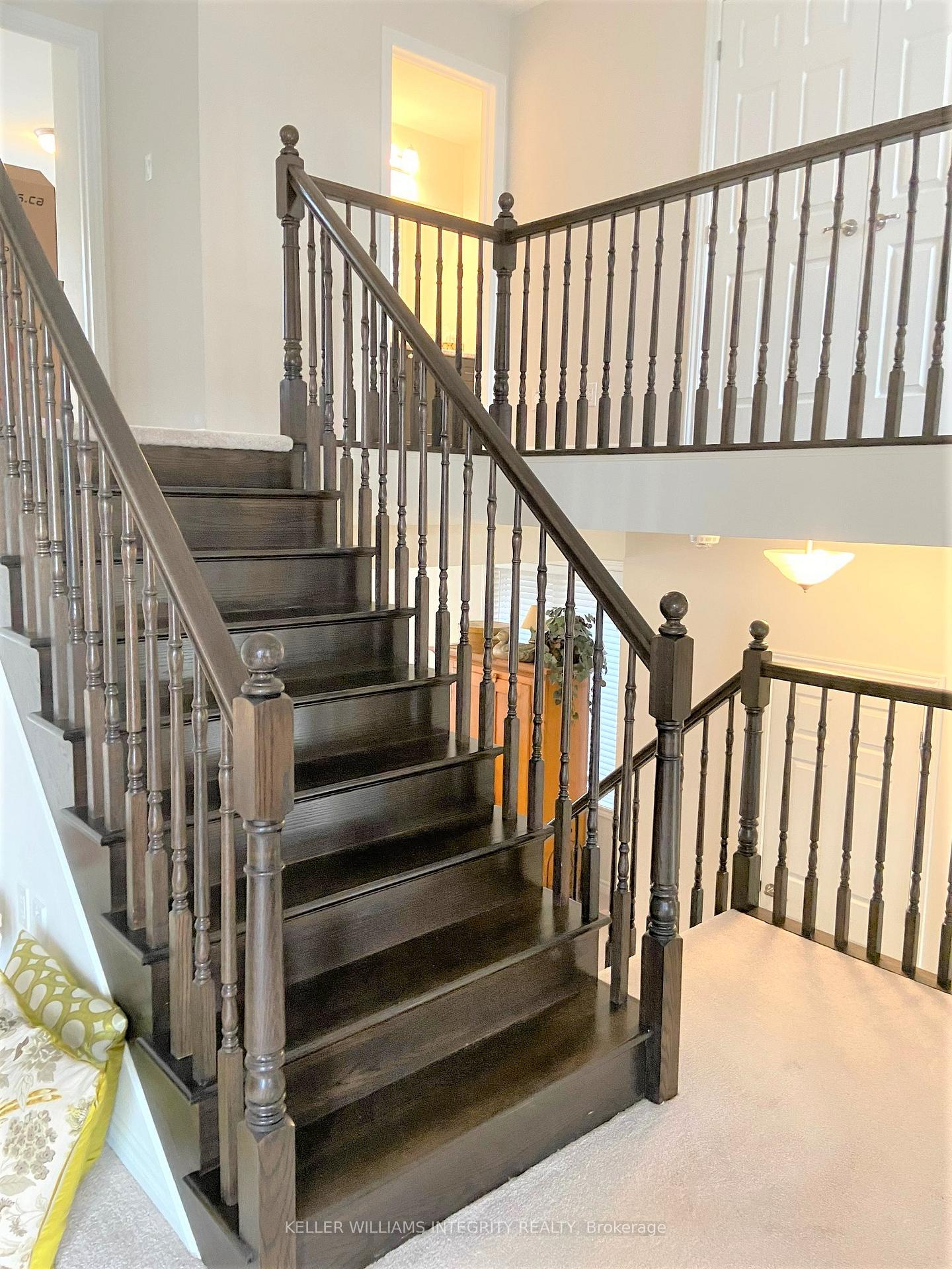 Photo 18 of 351 Rouncey Road, Ottawa, Kanata - Emerald Meadows/Trailwest — HOMEH
