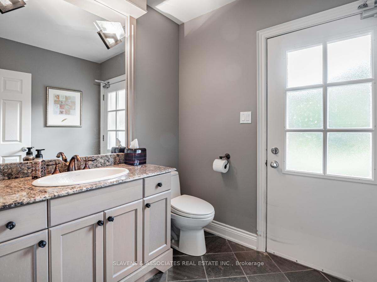 Photo 8 of 18 Hammok Crescent, Markham, Bayview Glen — HOMEH