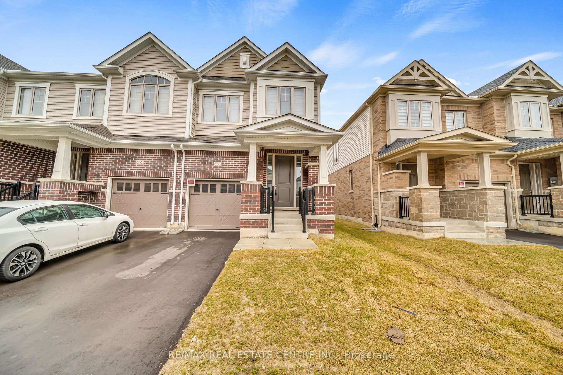 Photo 1 of 200 Broadacre Drive, Kitchener — HOMEH